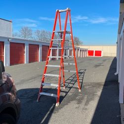 10 ft. Fiberglass Pinnacle Platform Ladder with 300 lbs. Load Capacity 