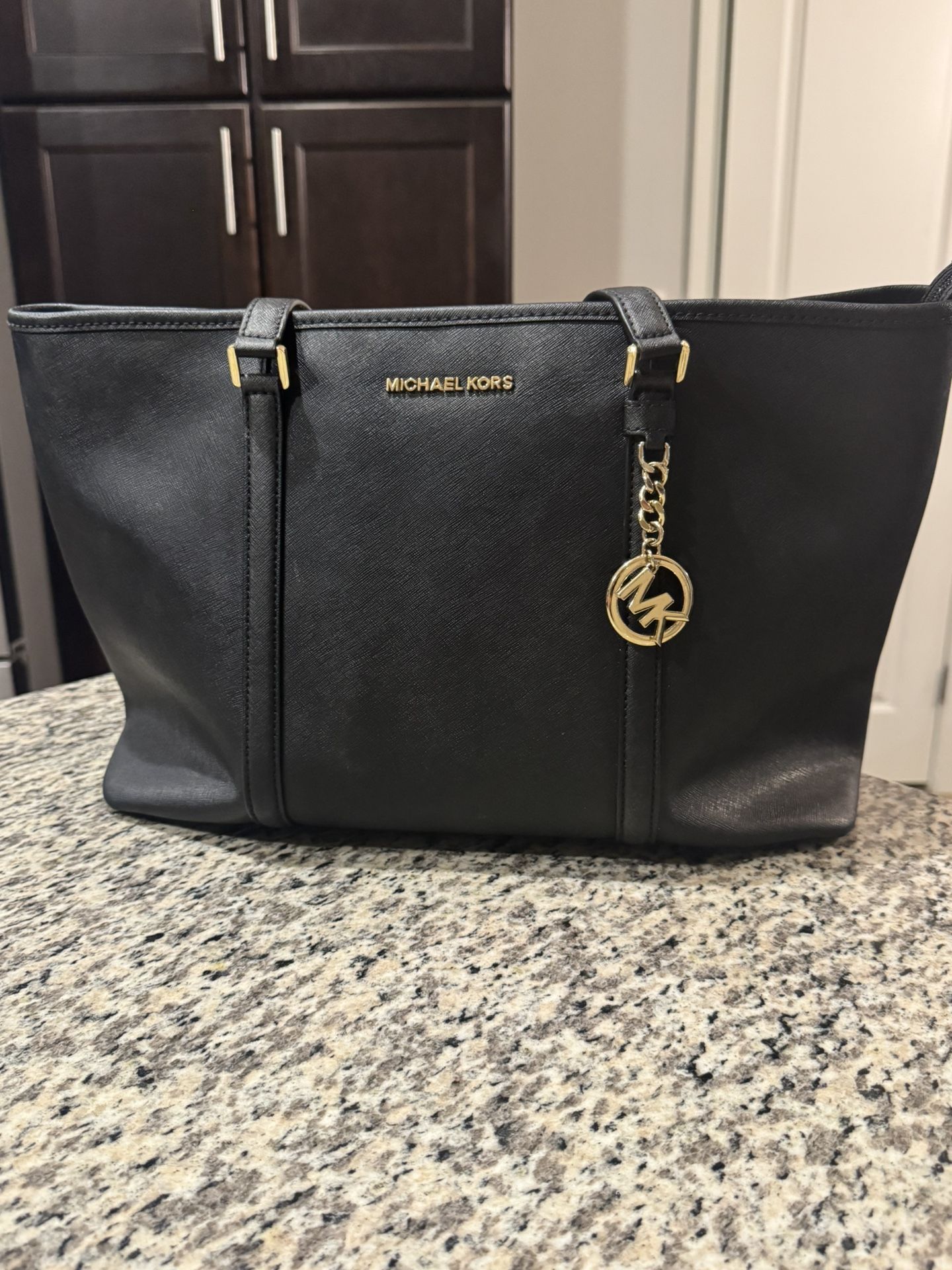 Michael Kors Handbag/Tote