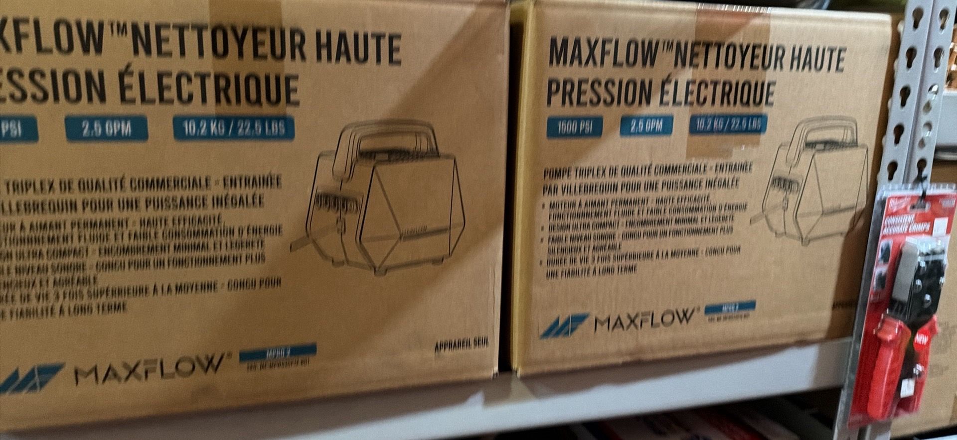 1500 psi Maxflow Electric pressure washer 2.5 gpm