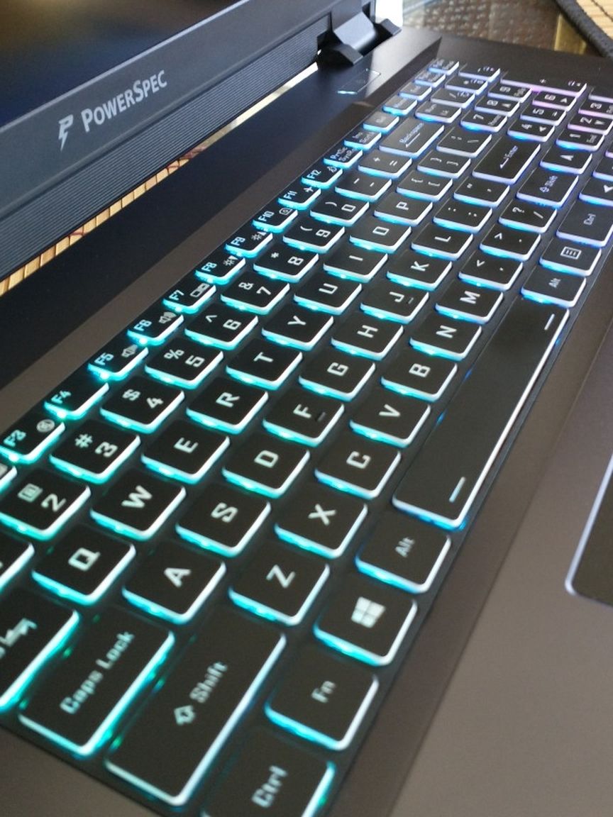 PowerSpec 1720 Gaming Laptop - 2070 GPU - 32GB RAM - 1.5 TB M.2 - 144hz G-Sync