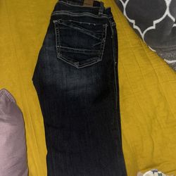 Buckle Women’s Jeans Size 25 X 31 1/2 