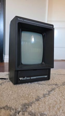 Vectrex with Vecflash cart, brand new condition!