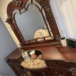 Dresser very heavy wood