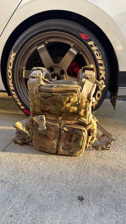 Army tactical vest