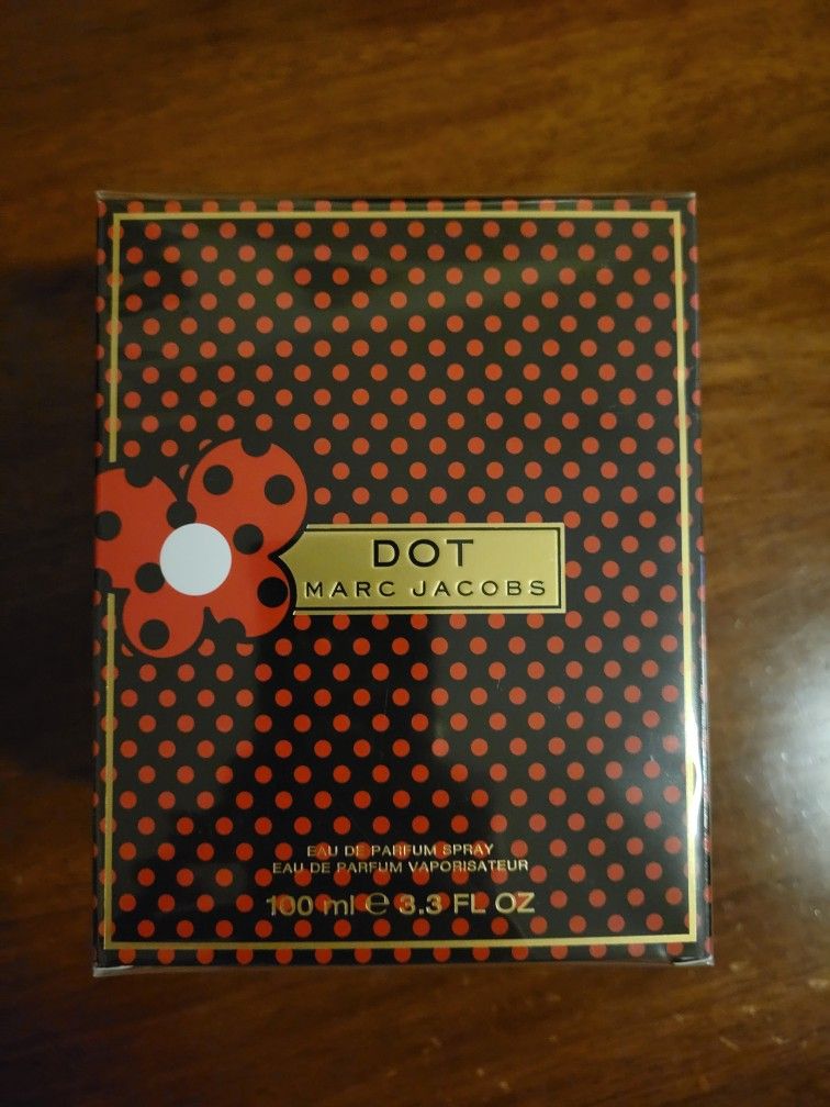 Perfume DOT MARC JACOBS 