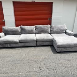 Sectional couch sofa Free Delivery 