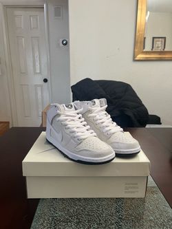 Nike Dunk SB Anti Hero