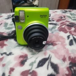 Está Buena Es Que No Tengo Mucho Dinero Para Comprar Sus Cosas Y Si La Compras Ya Viene Com Sus Baterías Incluidas 