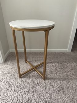 Side accent table