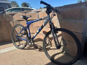 GT Mountain Bike