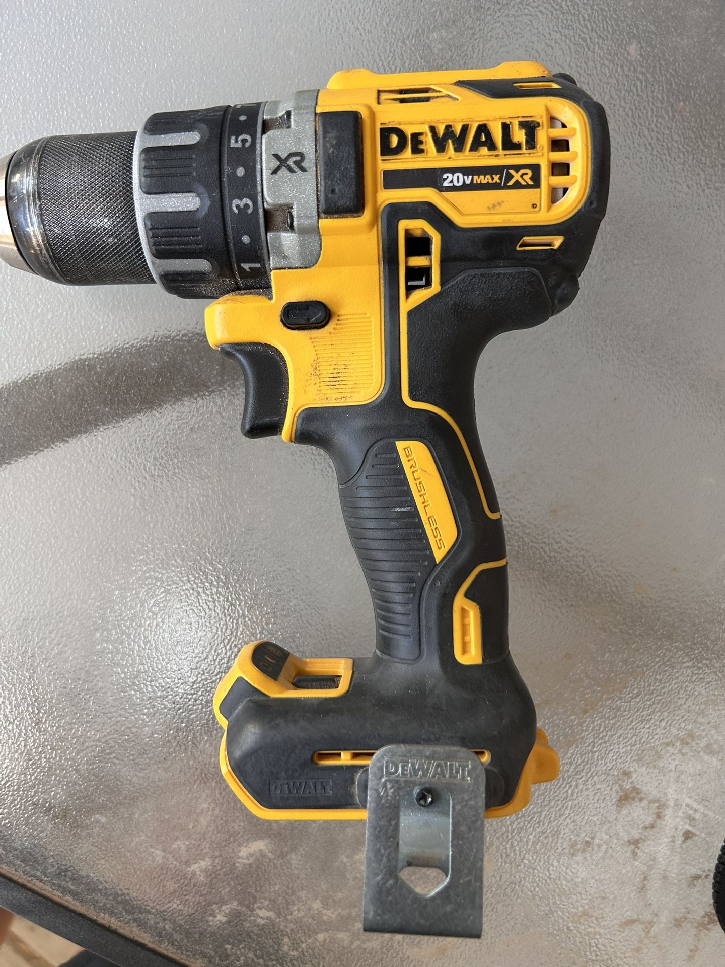 1/2” Dewalt Cordless Drill