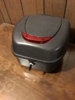 Moped saddle bag w hardware