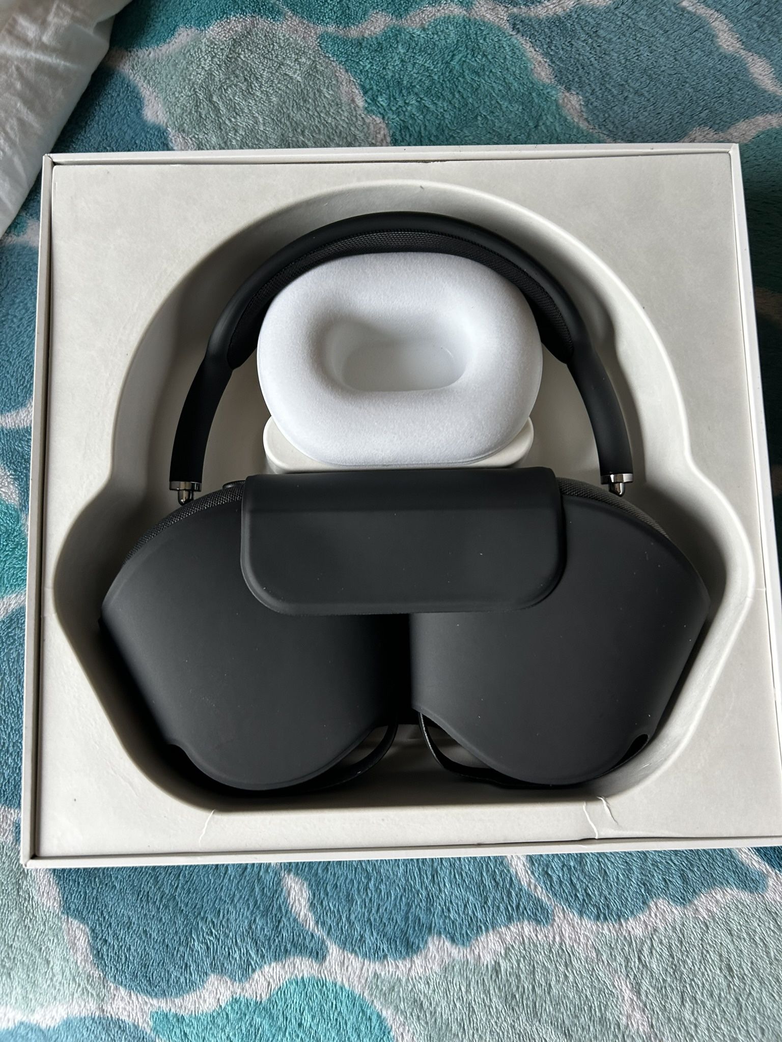 Apple AirPods Max Space grey