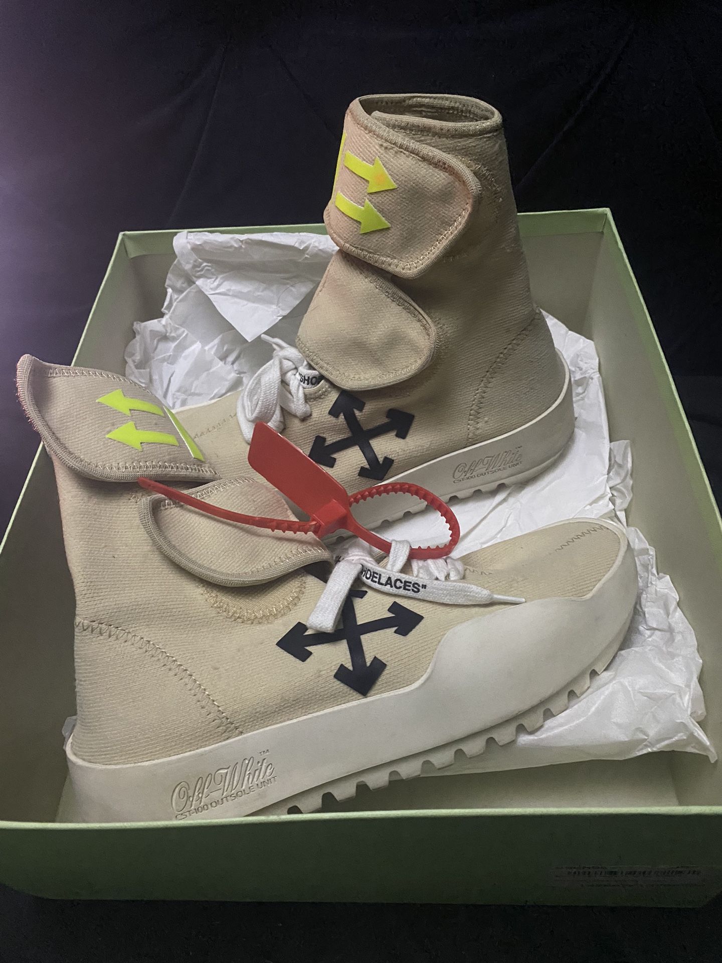 Off-White Size 6