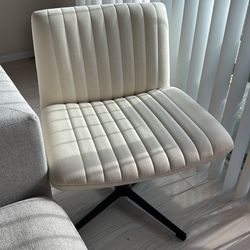 Criss Cross Chair