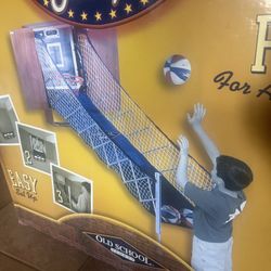 Wall Mounted cabinet  Basketball Hoop With 3 Balls - Brand new