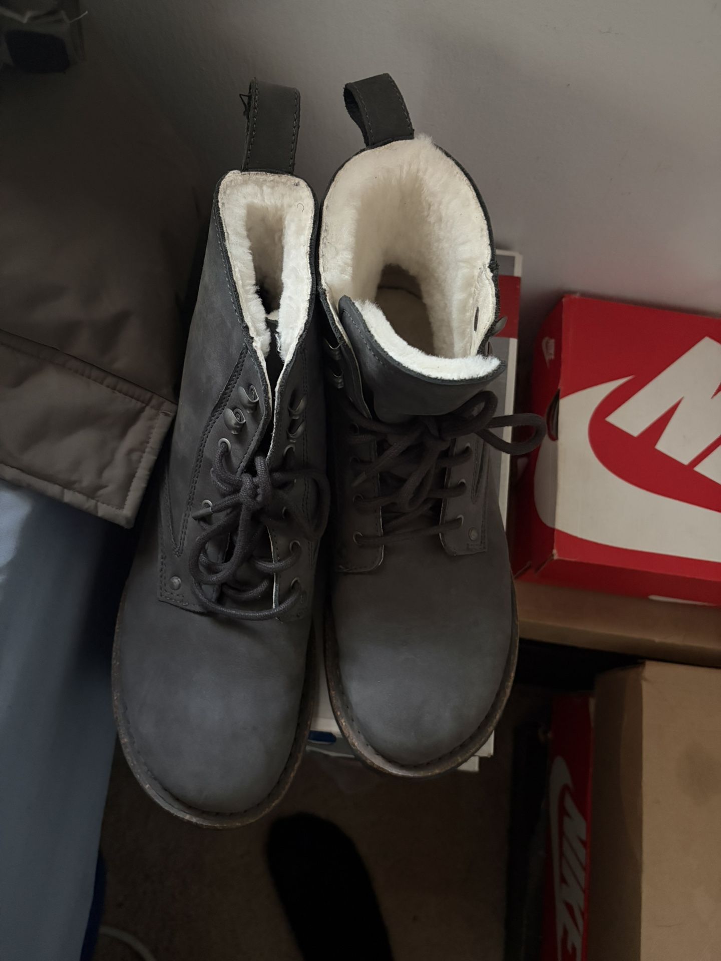 Birkenstock Boots Sz 42