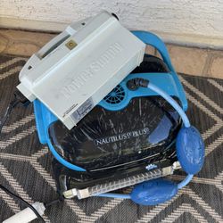 Dolphin Pool Cleaner Vacuum 