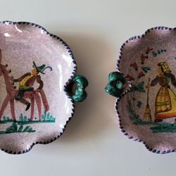 Unique Pottery Bowls with Handles