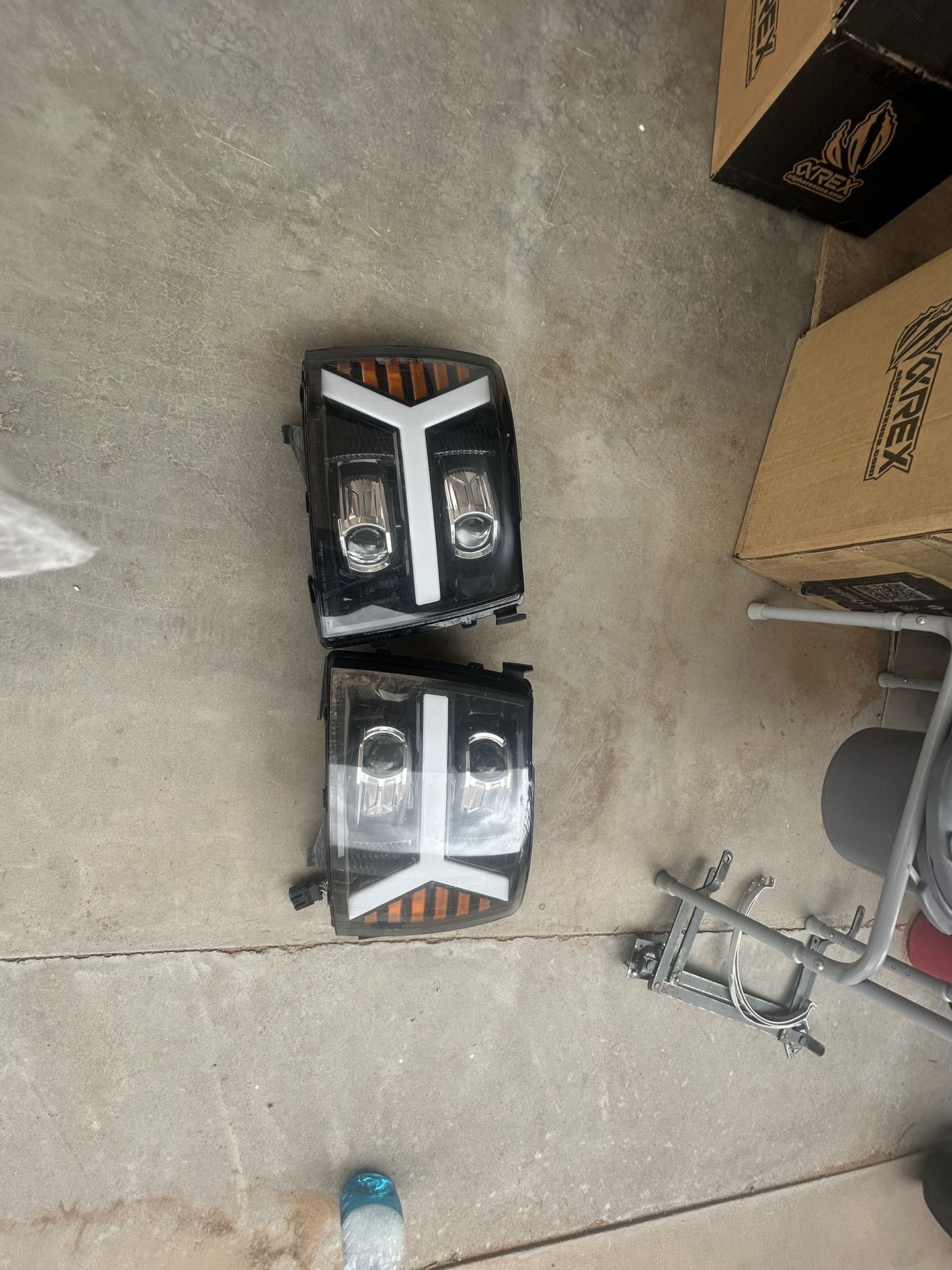 2007- 2013 Aftermarket Chevy Silverado LED Headlights 