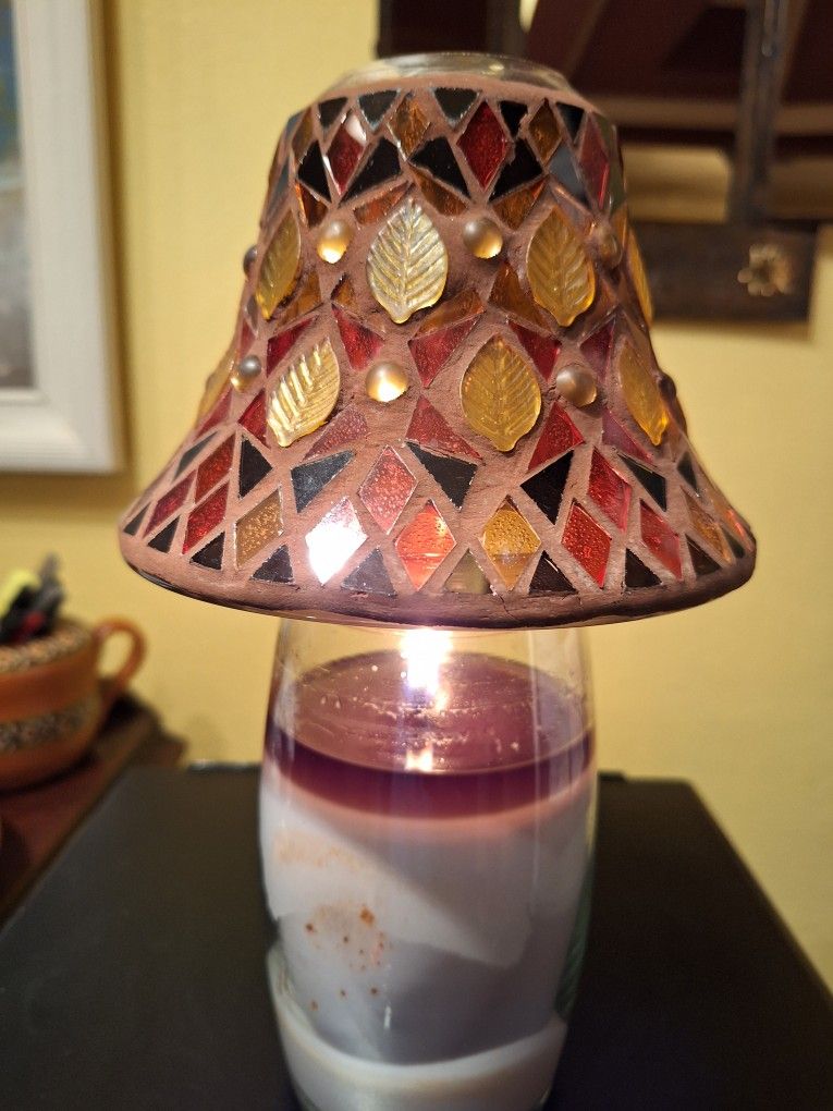 Yankee Candle Glass  Mosiac Leaf - Tiffany In Kind