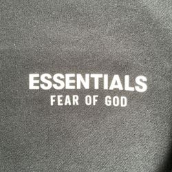 🖤 Fear of God Essentials Hoodie – Black with White Lettering Fleece Sizes S M L