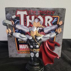 Marvel Thor Mini-Bust (Modern Version) – Bowen Designs