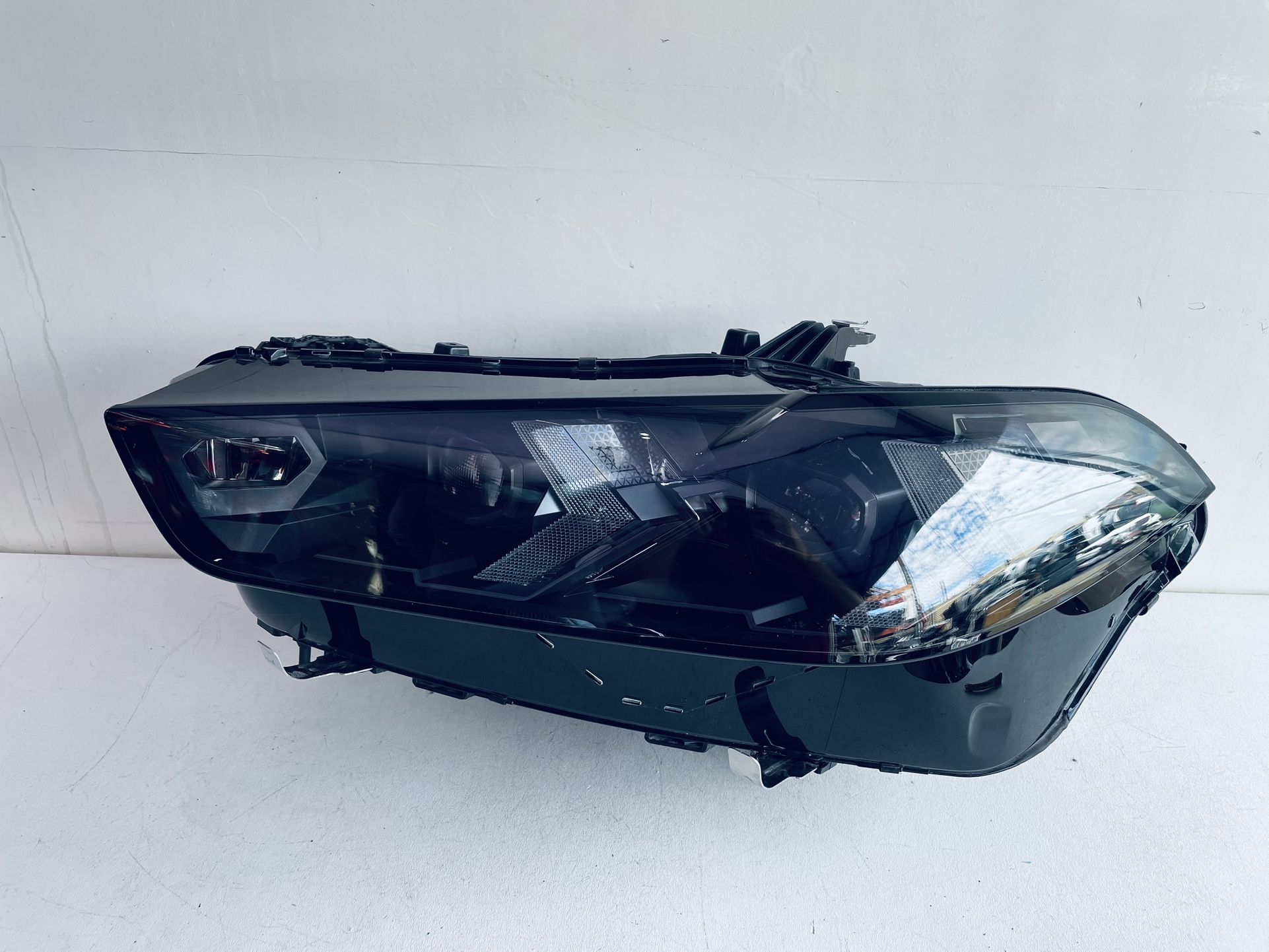 2024-2026 BMW X5 X6 LEFT DRIVER SIDE HEADLIGHT LED OEM BLACK