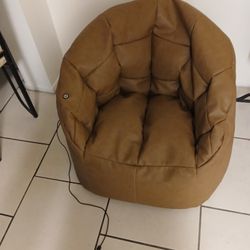 Joe Boxer Massage Chair