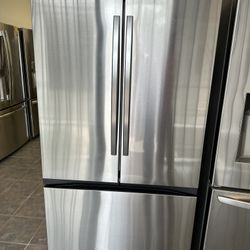 Samsung 2023 Model Top And Bottom Refrigerator 