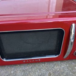 Retro Designed Microwave