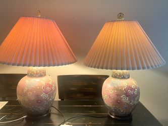 Vintage Macau Porcelain Chinoiserie Jar Table Lamp