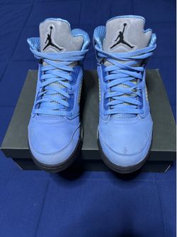 Jordan 5 Retro SE UNC 2023 Size 9.5