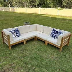 Outdoor furniture set (FREE DELIVERY)