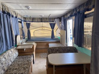 Pop Up Trailer 2010 Forest River Inc. Palomino Y-Series