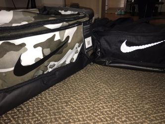 2 Brand new Nike Duffle Bags - Size 24x12x12