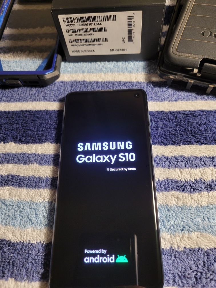 GALAXY S10 128gb FACTORY UNLOCKED FOR ANY CARRIER