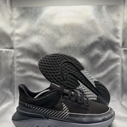 Nike legend react 2 shield reflective sliver