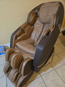 Zero Gravity Massage Chair