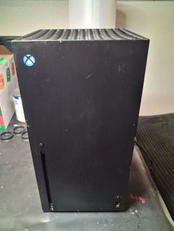 XBOX SERIES X - FOR PARTS OR REPAIR