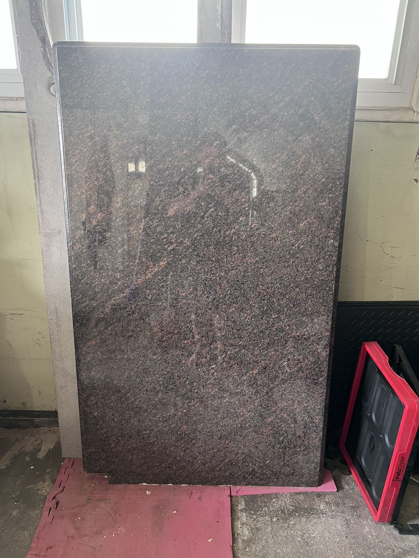 Dark Granite 15sf NEEDS TO GO!