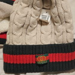 Beanie And Scarf 
