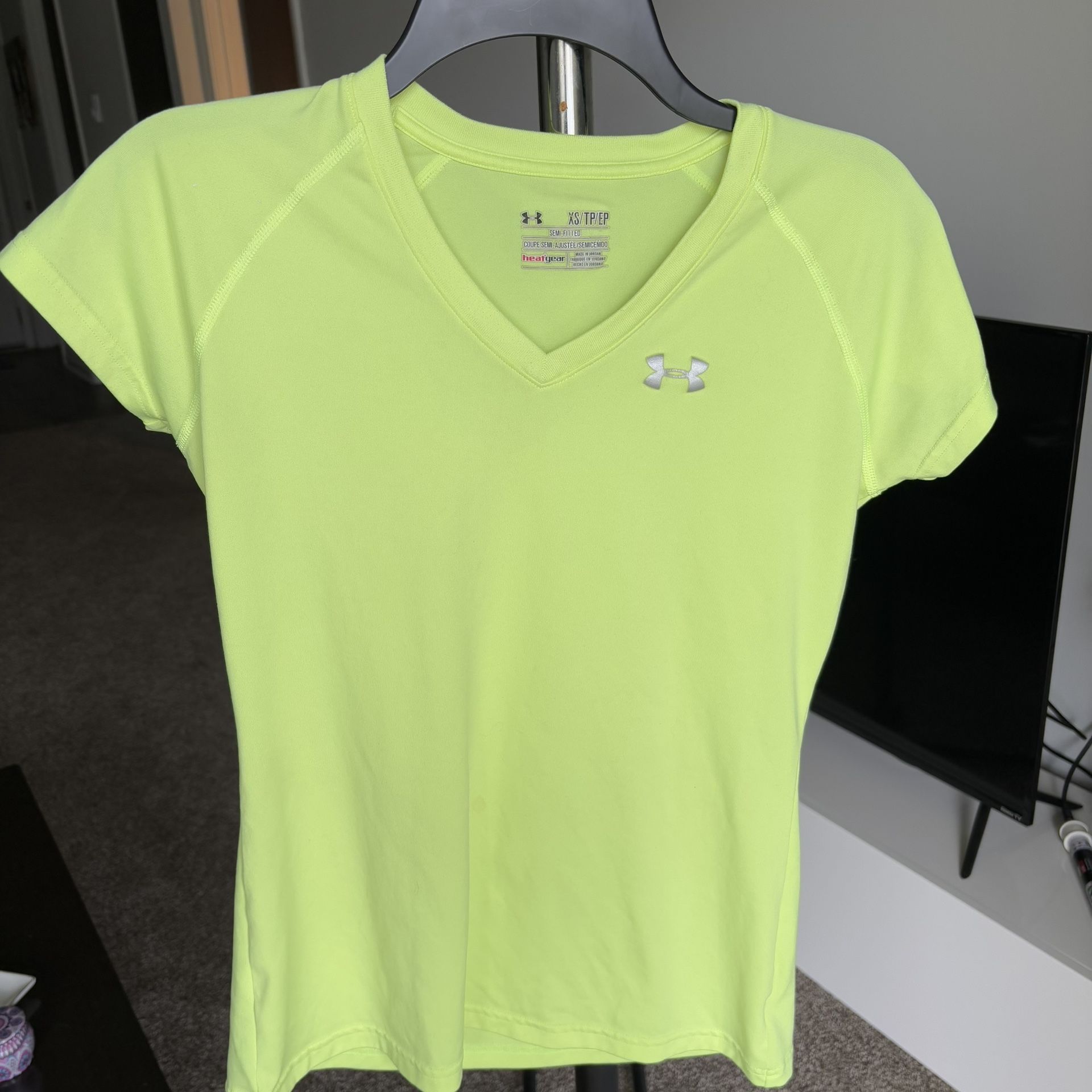 Under Armour Women's T-Shirt, Lime Green/Steel, XS