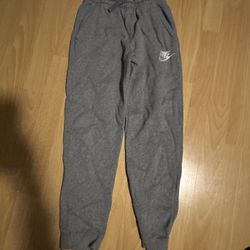 Nike Kids Sweats $15