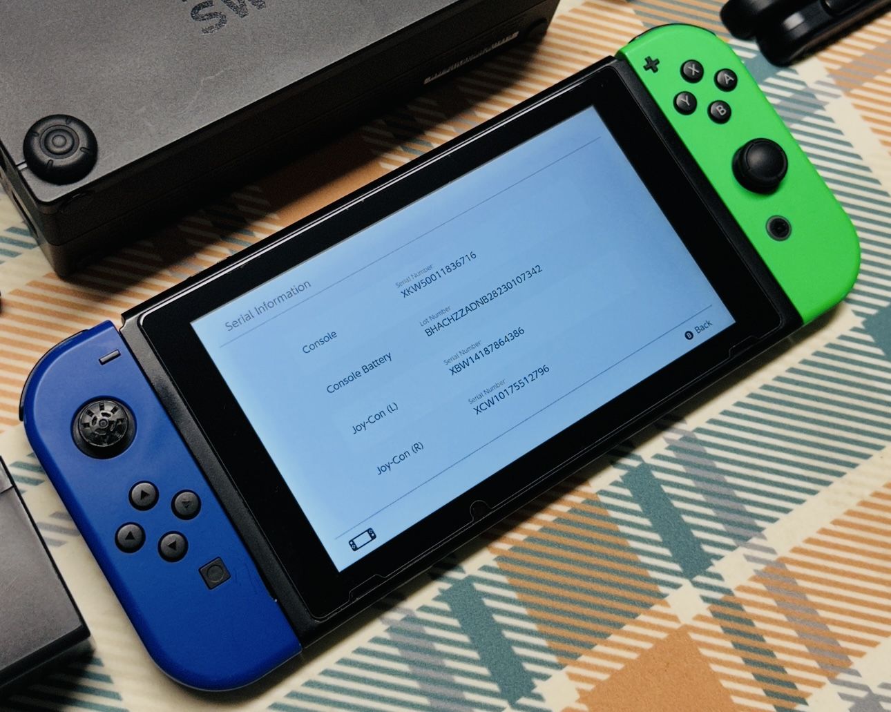 Nintendo Switch V2 Console HAC-001-01 Neon Blue/Green Tested READ 6716