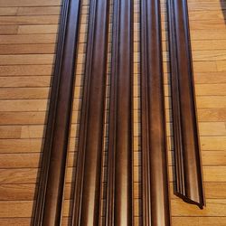 BRAND NEW CROWN MOLDING  4 PCS 8 FT LONG AND 1 PC 81" LONG