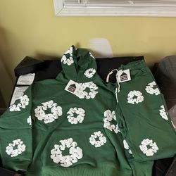 Denim Tears Hoodie & Joggers