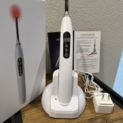 Luminance Red Lip Sore Device for Pain Relief and Management - for cold, sores and canker sores