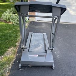 Treadmill for Sale in Mount Prospect IL OfferUp