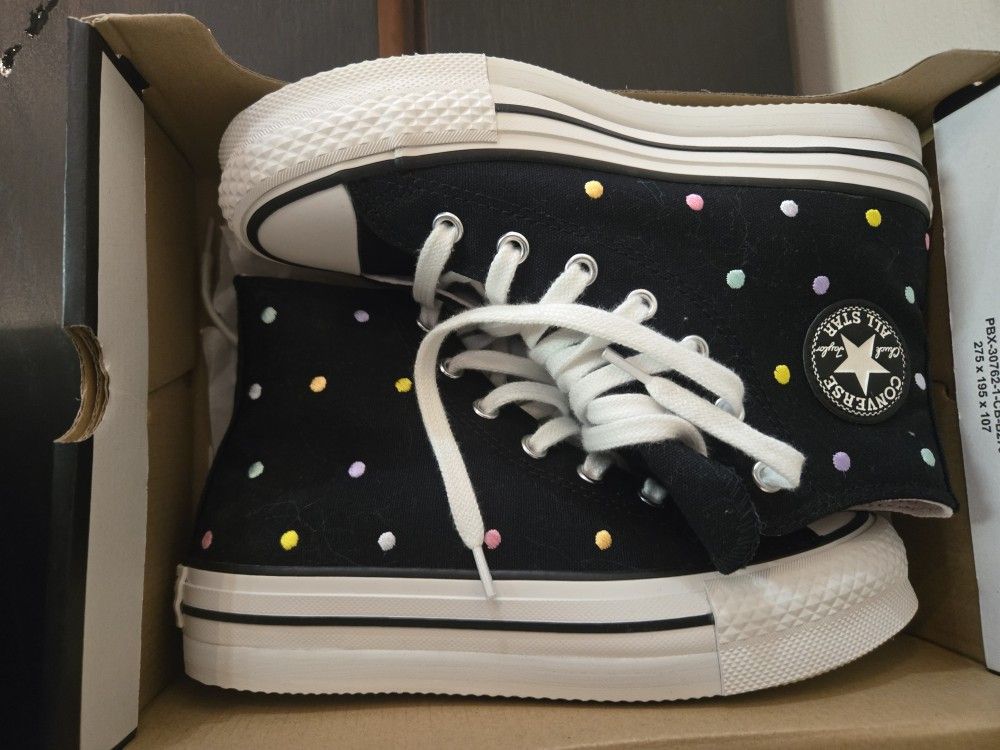 Girls Converse High Tops